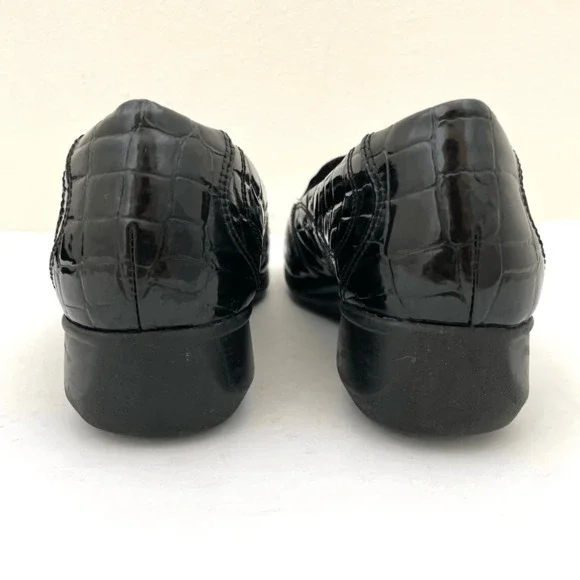 Clarks Gael Angora Black Croc Patent Leather Loafers Women’s 7.5 - Picture 6 of 10